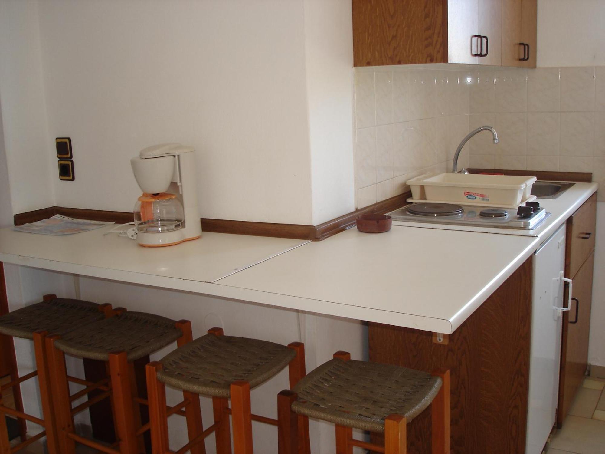Popi Hotel Apartments Agia Marina  Ngoại thất bức ảnh